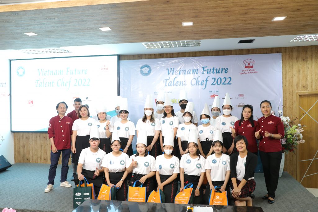Vietnam Future Talent Chef 2022 khu vực TP.HCM - Vòng 1 "Thắp lửa đam mê" 1 Vietnam Future Talent Chef 2022 khu vực TP.HCM - Vòng 1 "Thắp lửa đam mê"