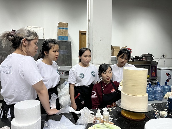Vietnam Future Talent Chef 2022 khu vực TP.HCM – Vòng tiếp sức 2 "Tiếp sức để tỏa sáng"