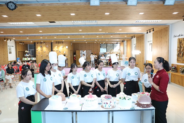 Vietnam Future Talent Chef 2022 khu vực TP.HCM - Vòng 2 "Chinh Phục Đam Mê"